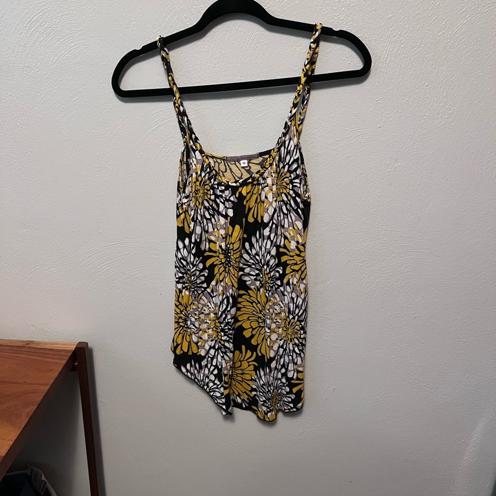 Flowy, floral tank top
